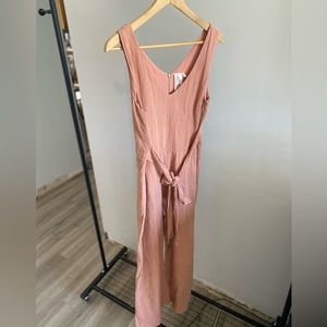 Cute dusty pink jumpsuit romper